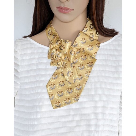 Yellow Ascot Tie - Unisex Accessories - Work Clothing - Conscious Clothing - Picture 3 of 7